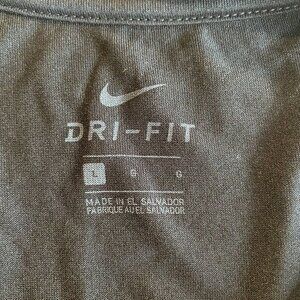 Dri Fit Nike T Shirt For Running Large